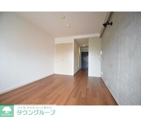 ノーサレンダーの物件内観写真